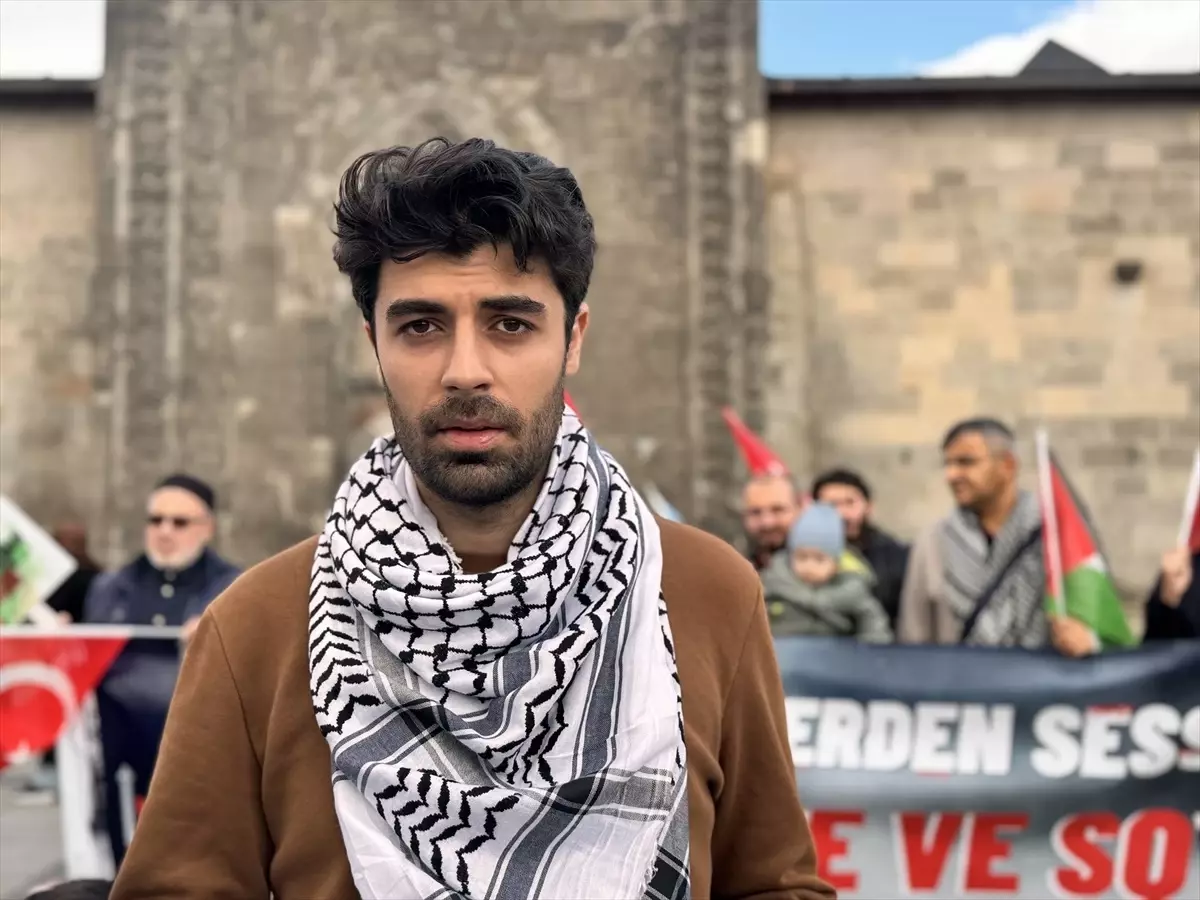 erzurumda saglik calisanlarindan gazzeye destek yuruyusu 3VYv7zex