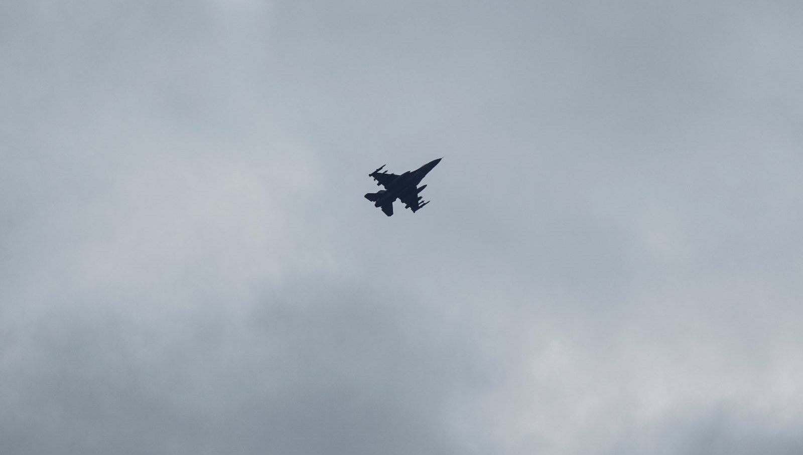 rus ihasi romanya hava sahasini ihlal etti f 16lar havalandi p6v6S2wm