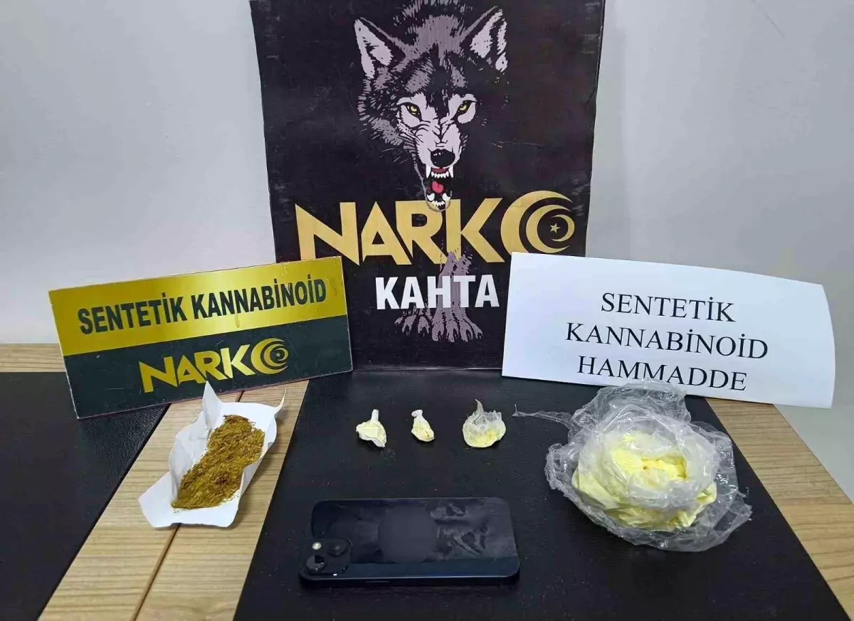 adiyamanda uyusturucu operasyonlarinda 12 tutuklama SEZKLN3J