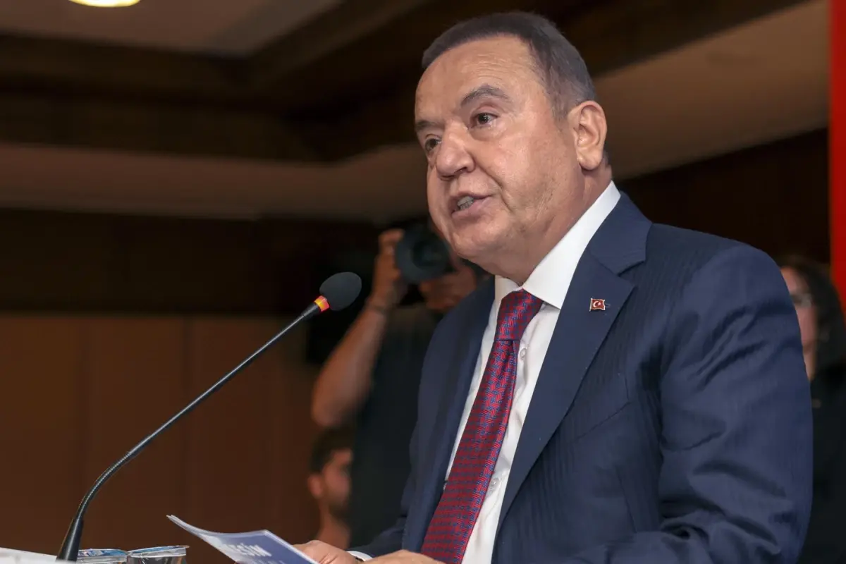 antalyada rusvet operasyonunda yeni ifadeler posetlerle milyonlar tapu ve luks arac pazarligi iddialari dLcCdhYR