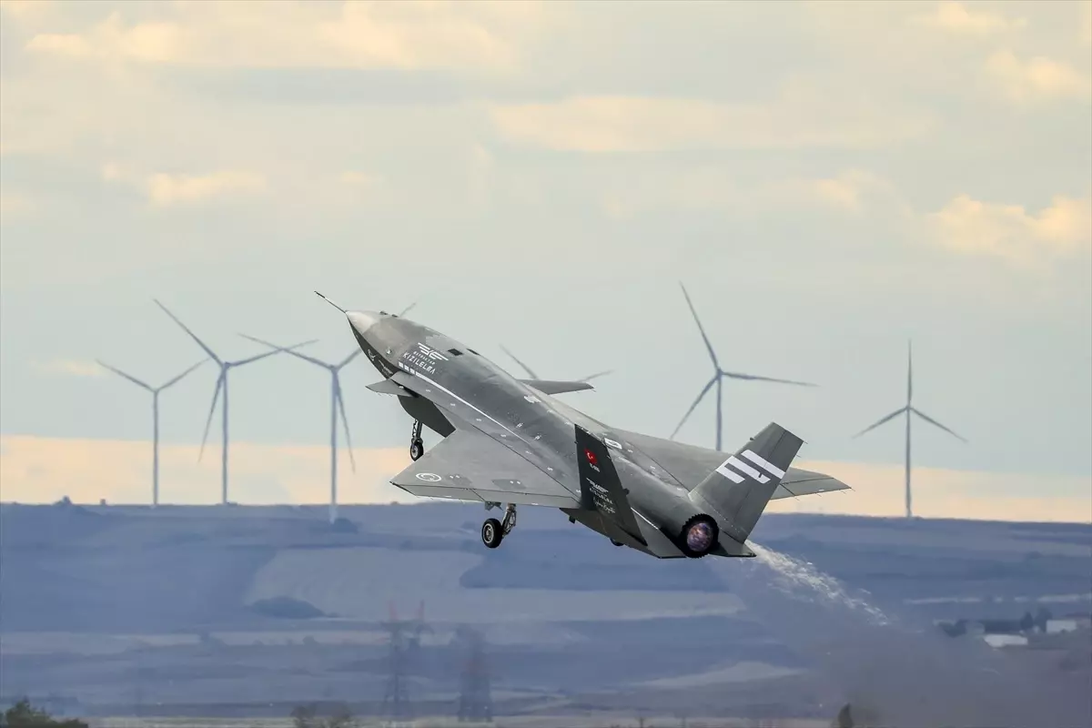 bayraktar kizilelma ilk atis testini basariyla tamamladi UViG1pCS