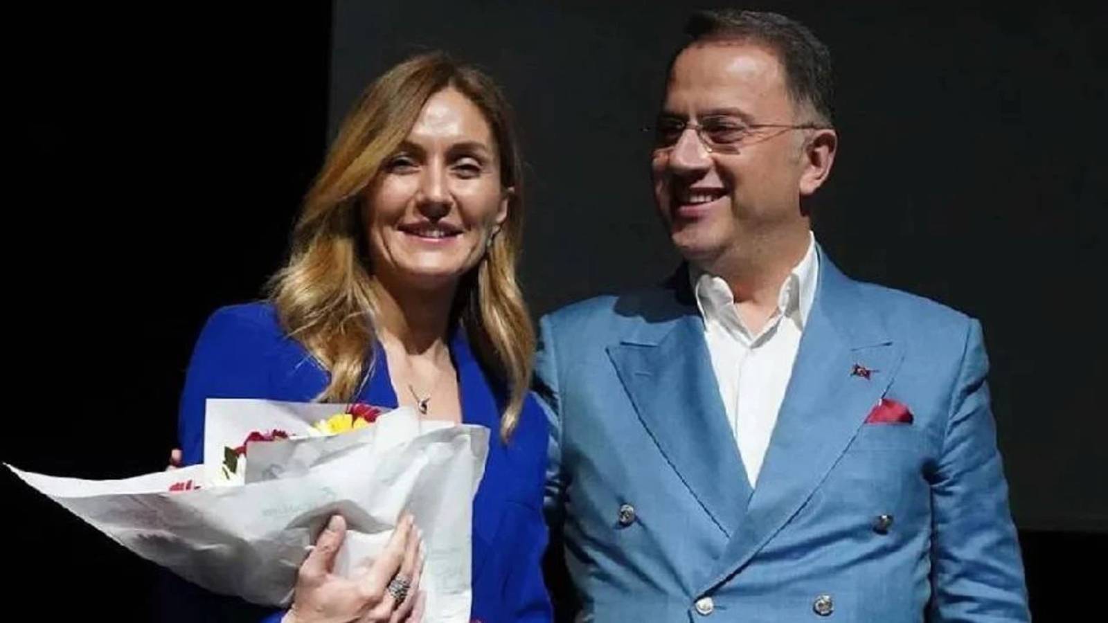 murat calik hayat arkadasim zehra ile evlilik yil donumumuz 207 gundur ayri dusmus olsak da kalbim her an sizinle seninle ve evlatlarimizla eRb6UUIg