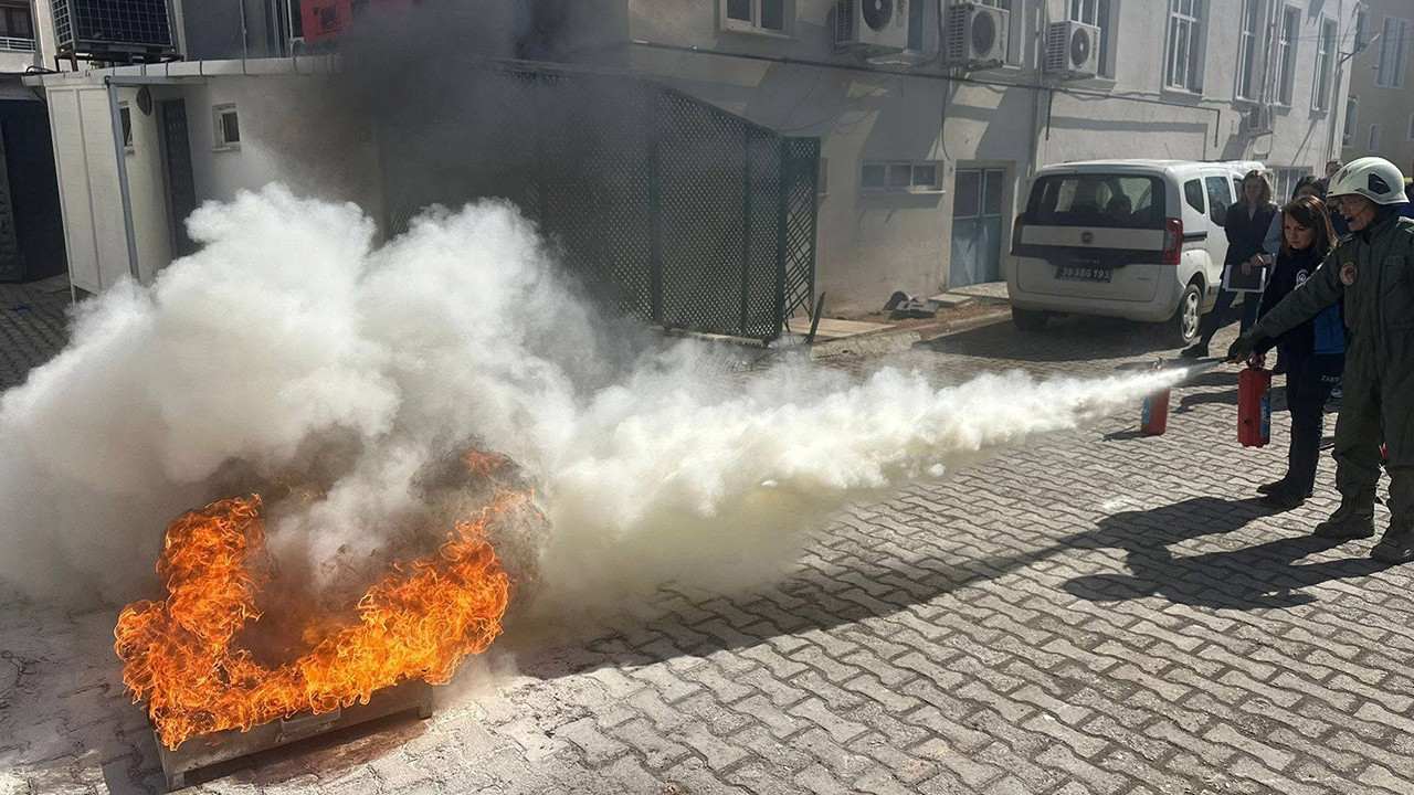 Vize Belediyesi’nde Acil Durum Tatbikatı: Yangın ve Tahliye Eğitimi